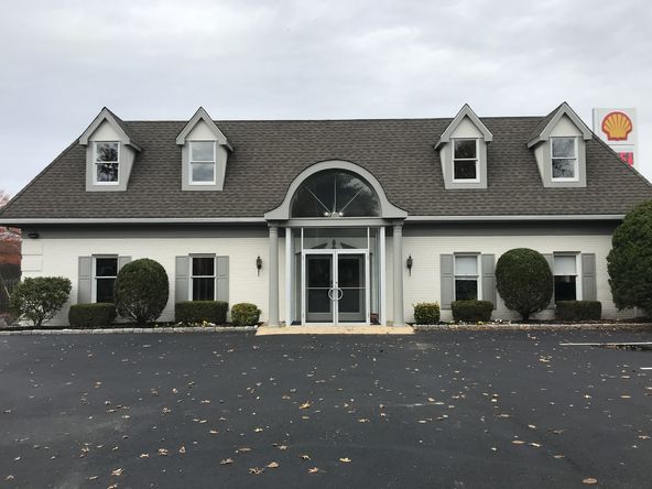 Brantwyn Building: 270 Presidential Drive, Wilmington, DE 19807